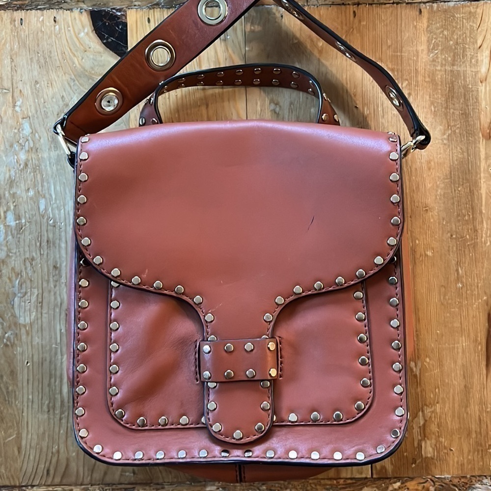 𝅺rebecca Minkoff Midnighter Top Handle Feed Crossbody bag in Brick